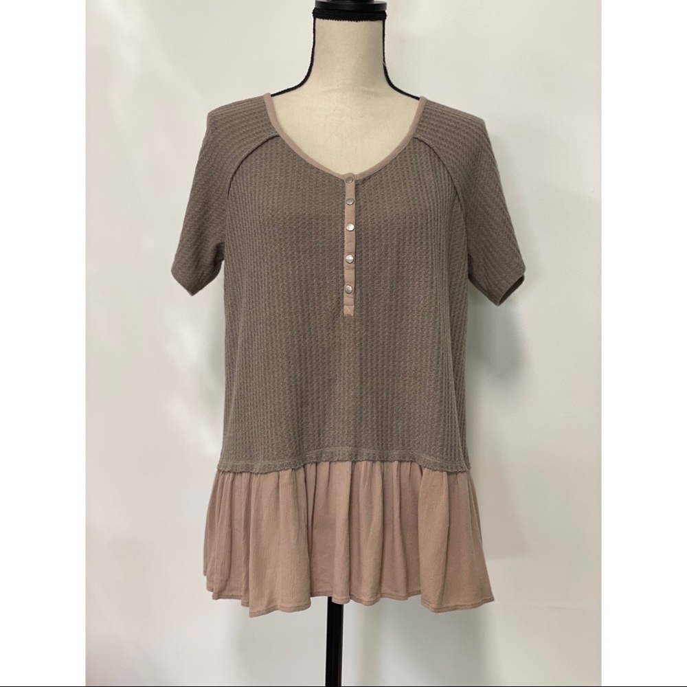 Love Peplum Short Sleeve Shirt Brown Size S